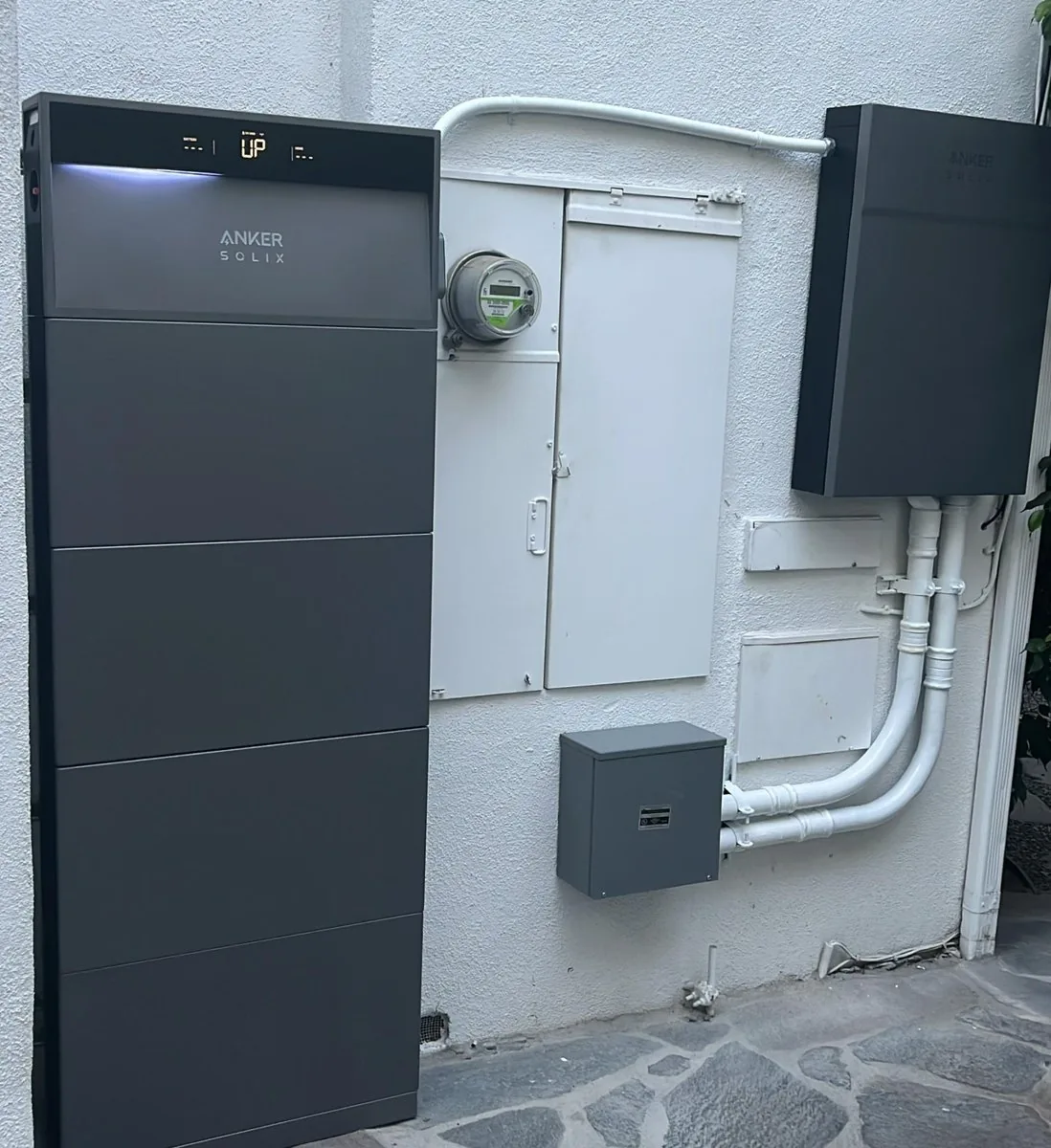 Residential Battery System with Solar Optimization Gateway in Tarneit, VIC