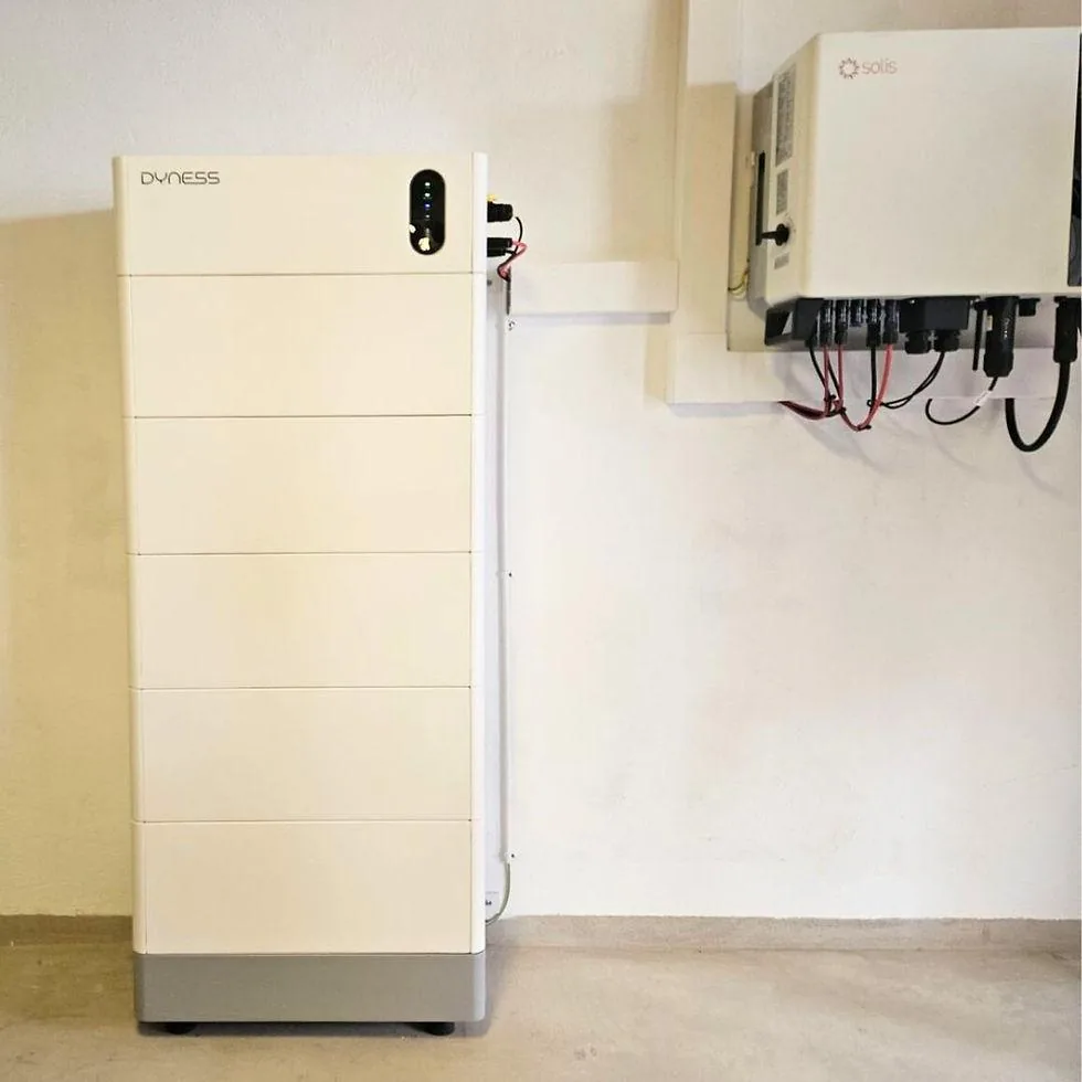 Smart Solar Battery Storage with Real-Time Mobile App in South Morang, VIC